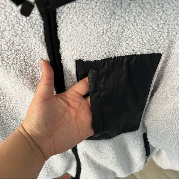 Fabletics White and Black Teddy Zip Up Jumper ✨HOST PICK✨ - Picture 2 of 4
